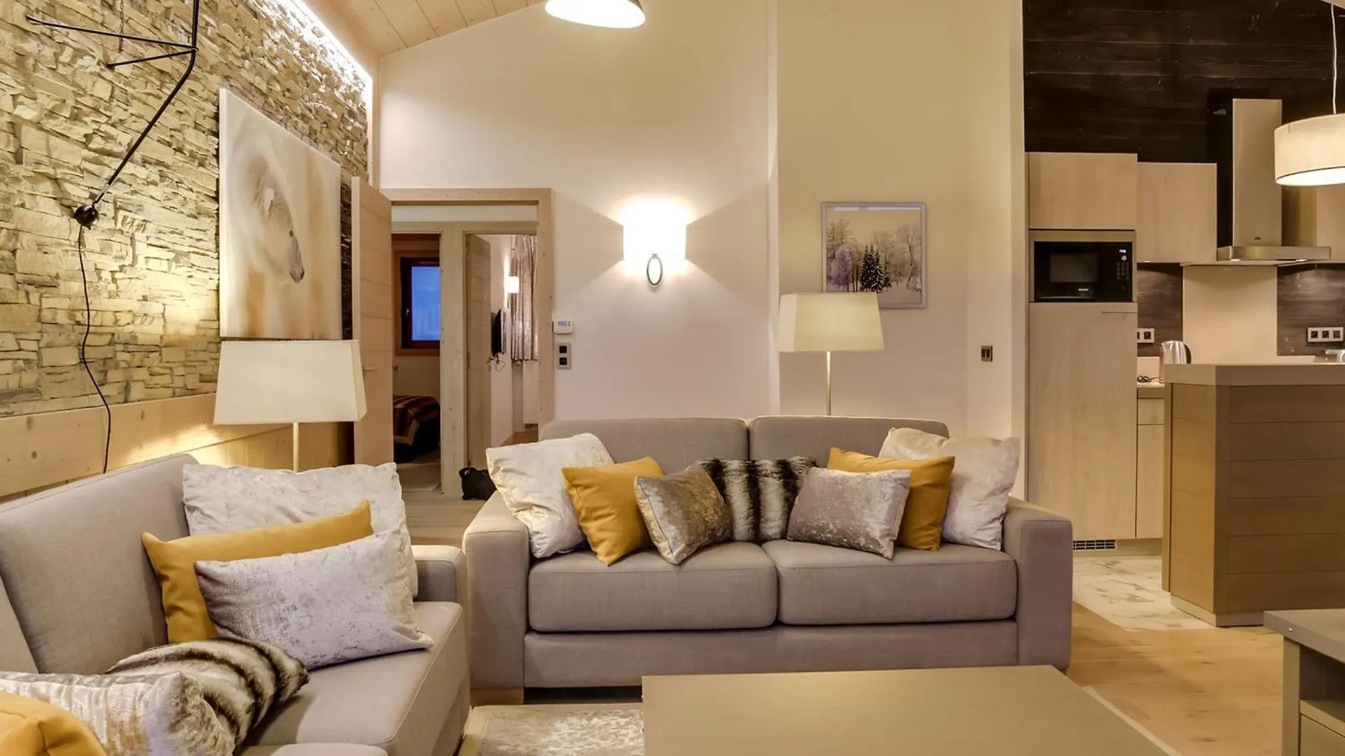 Contatti di Appartement Courchevel 1550, 5 pièces, 8 personnes - FR-1-562-13